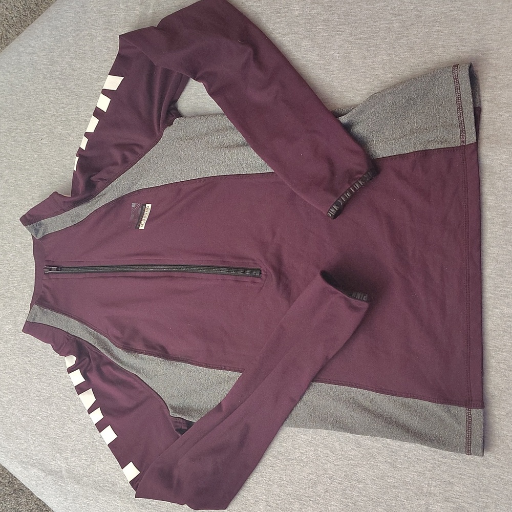 PINK VICTORIA'S SECRET WOMENS ATHLETIC SPORTSWEAR LONG SLEEVED PULL OVER 1/4 ZIP